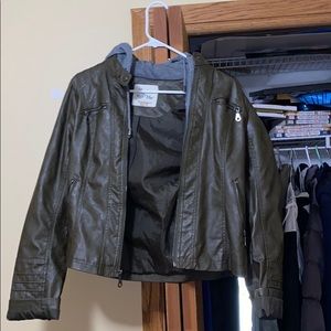 Size Medium Olive Green Leather Jacket